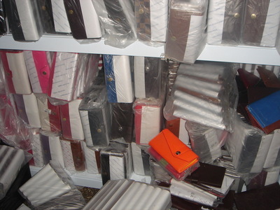 【低价批发 处理库存钱包 爆款产品 火爆热卖男士钱包 厂家直销】价格,厂家,图片,钱包,义乌市祝伟电子商务商行-